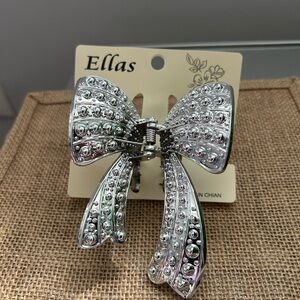 Ellas Silver  Bow Hair Clip